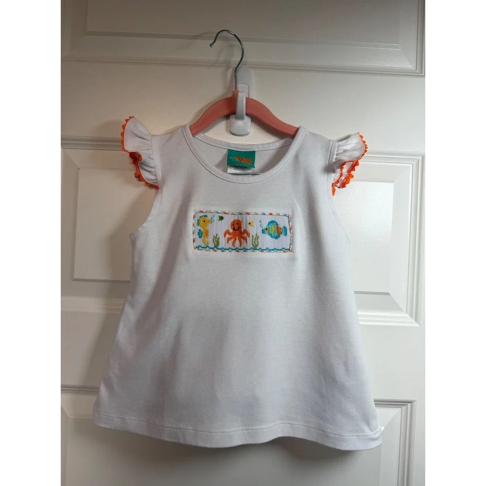 24.Mia's Kids White Smocked Ocean Animal Top and Plaid Ruffle Shorts Set Size 4